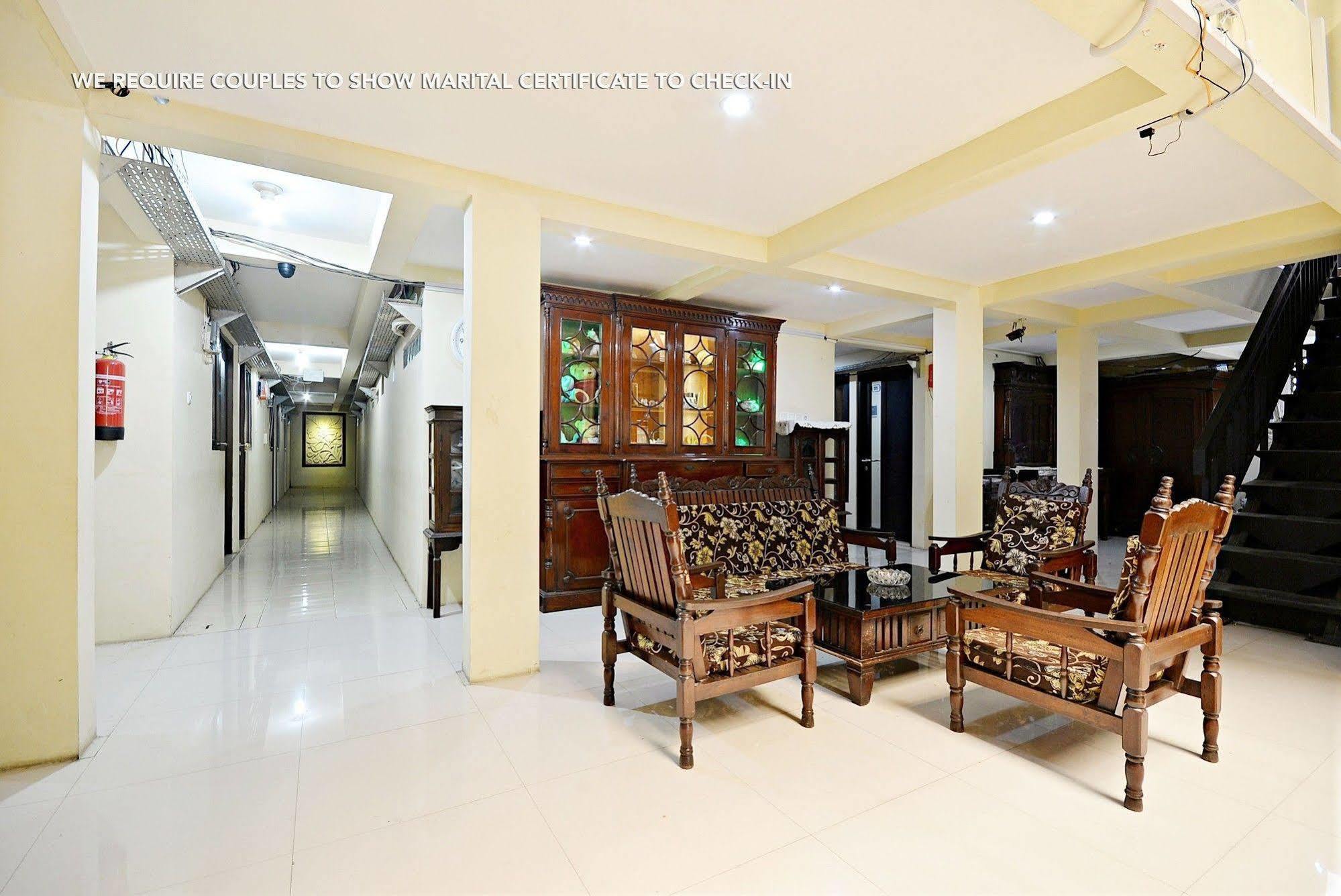 Zen Rooms Kuningan Syariah Τζακάρτα Εξωτερικό φωτογραφία